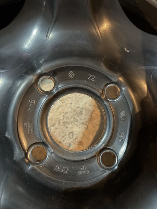 Renault Ларгус Веста диски штампы R16
