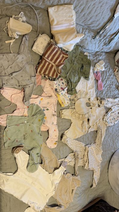 Вещи для новорожденого 0-3 мес новые и б/у