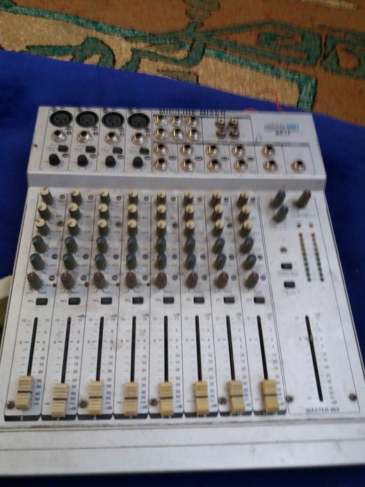 Ремонт профессиональных усилителей и синтезатора