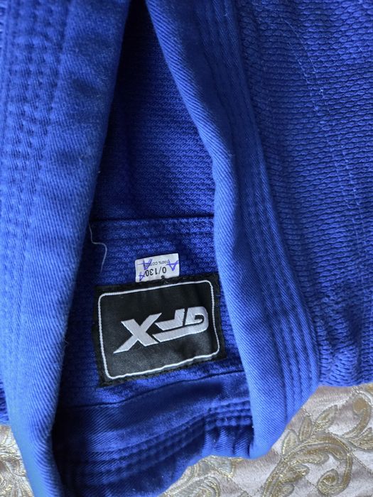 Продам кимано почти новое