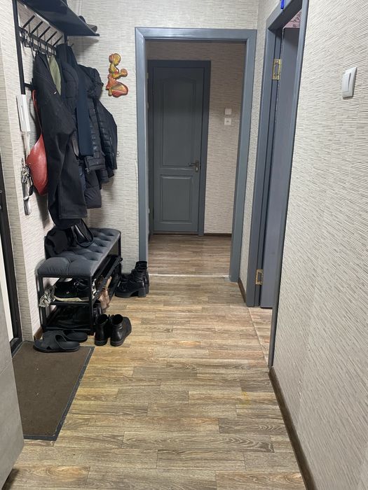 Продаю 2,комн квартиру