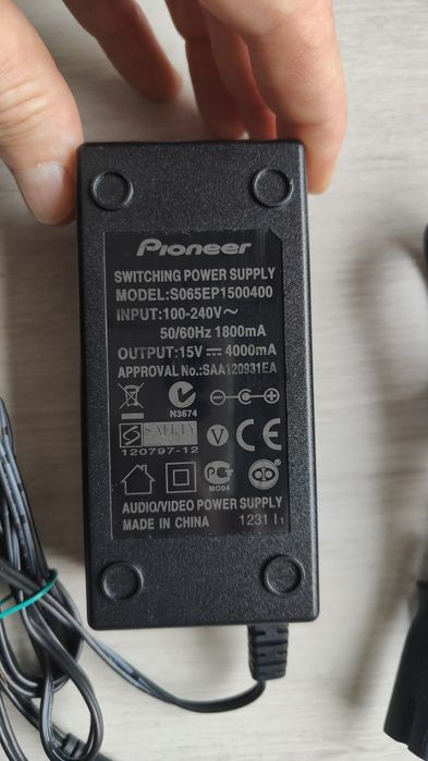 Incărcător alimentator boxa Pioneer Airplay A1 A3 A4 original 15V-4A