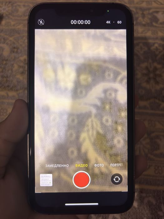 iPhone xr | airpods 3