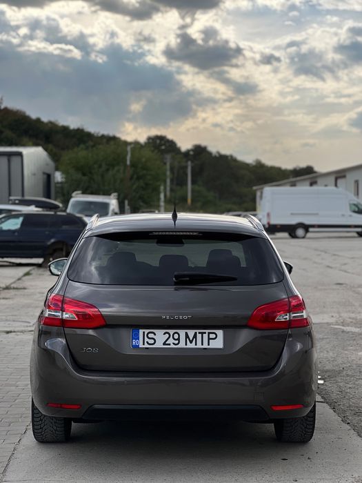 Peugeot 308   2014
