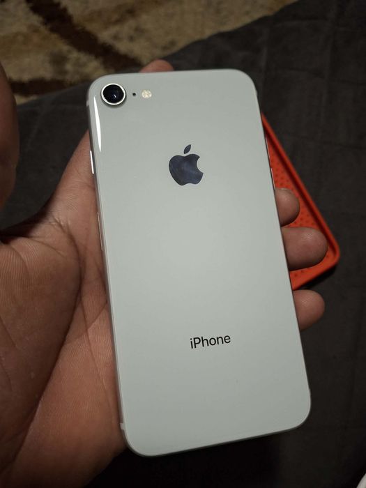 IPhone 8 64 GB  Silver