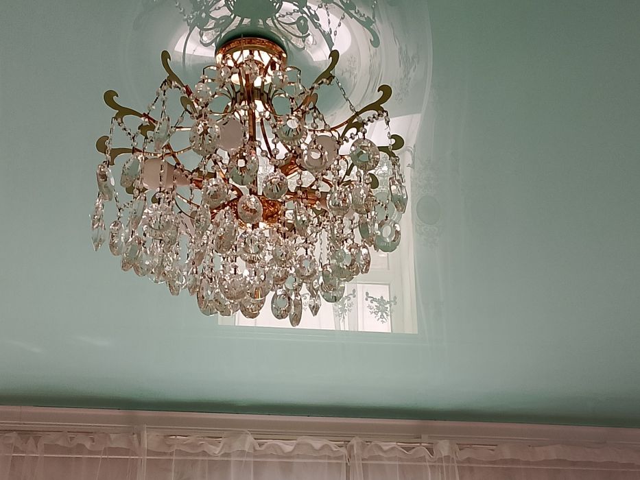 Продается люста 2 шт