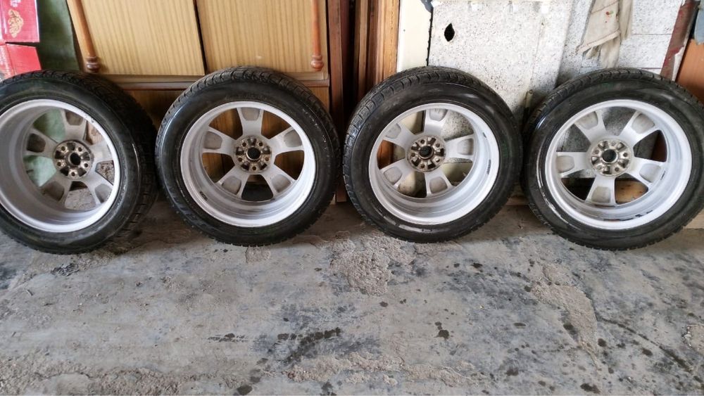 АвтоШины 4 штуки продаются