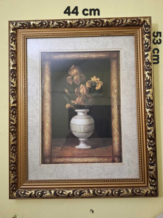 Tablou Elegant - Iriși Galbeni în Vază - Ramă Aurie cu Paspartu