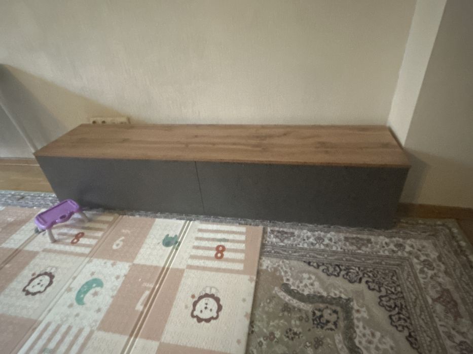 Тв тумба серо коричнего цвета бу состочние отлисное