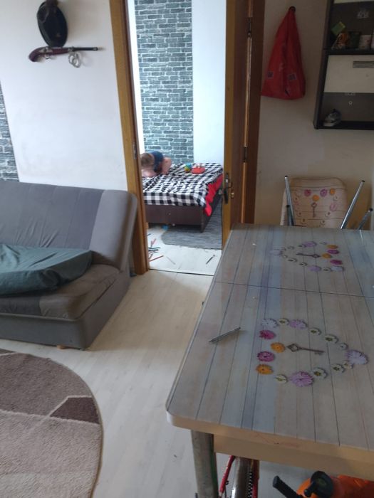 Apartament de vânzare Urgent cu doua camere in zona 100 Alexandria