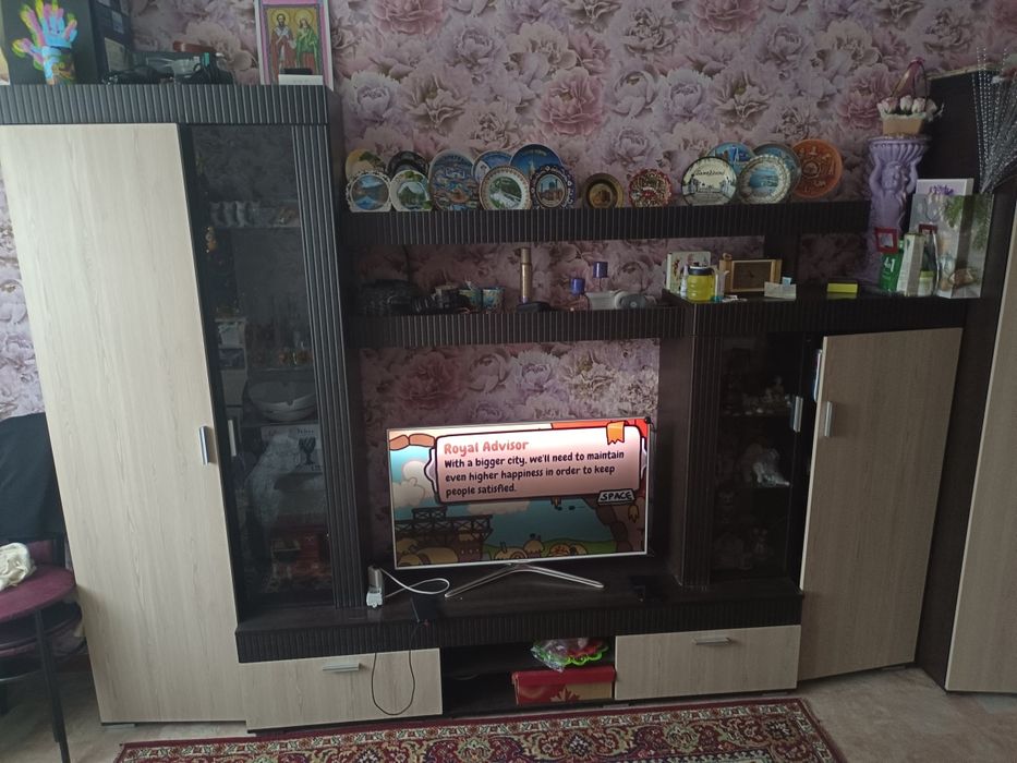 Продам стенку в зал,