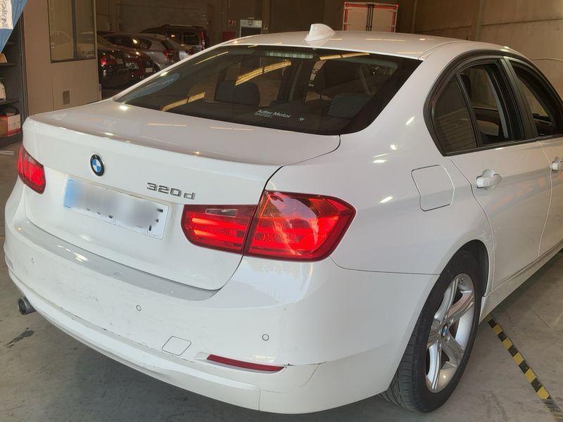 BMW 3er 320d 2015