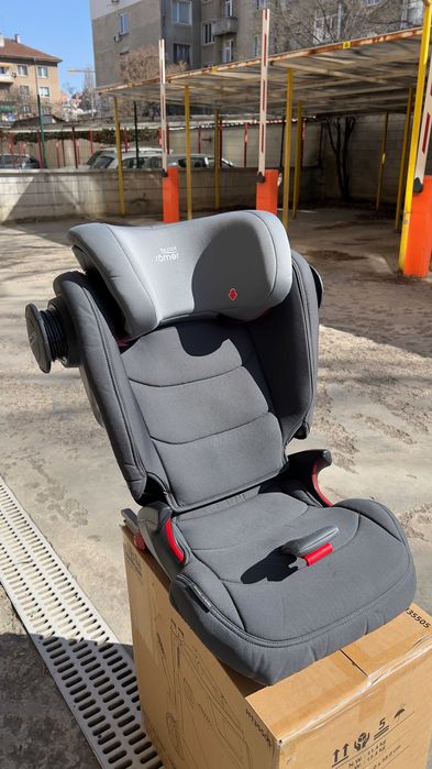 Детско столче за кола висок клас Britax Romer KIDFIX III M 15-36 кг