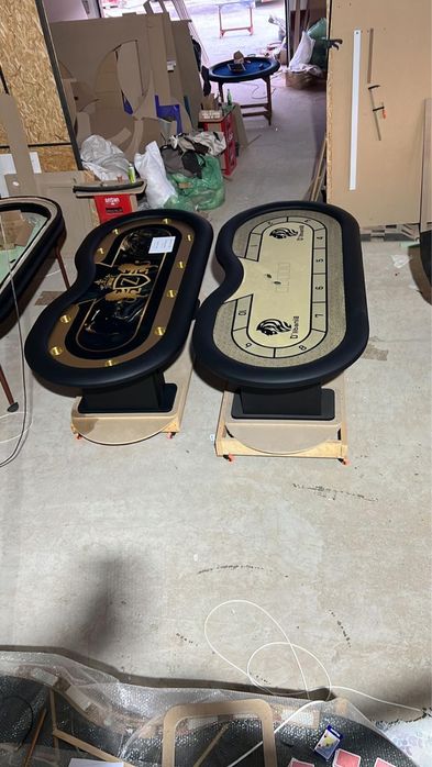 Club de Poker in orasul tau | mese poker + scaune poker + jetoane poker = club poker CustomTables.eu #pokerclub #pokertable #pokerchips #pokerchairs
