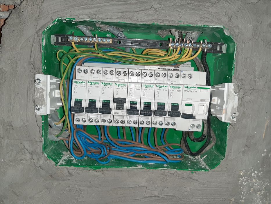 Electrician autorizat ANRE