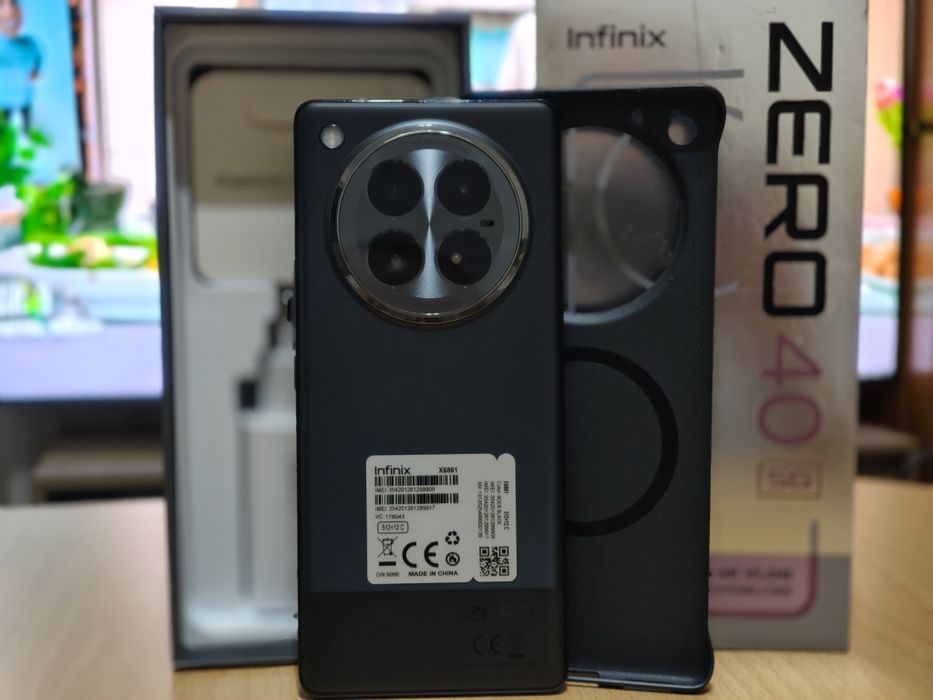 Infinix Zero 40, 12/512, Full Box NOU!