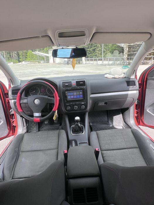 VW Golf 5 1.4 benzina Pachet Goal
