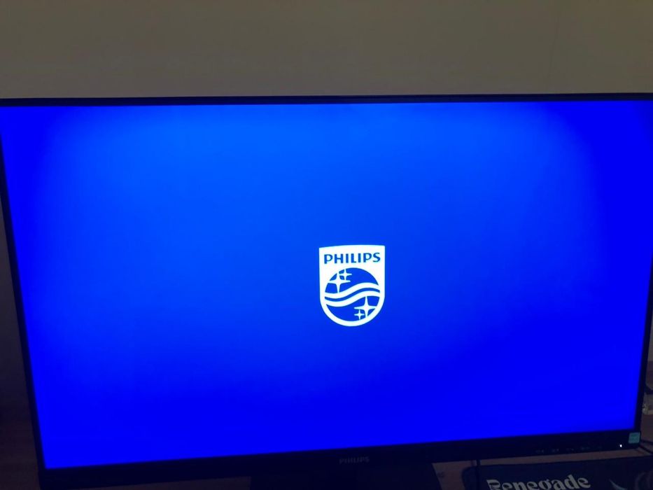 Монитор Philips 27 дюйм