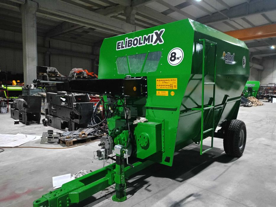 ozuqa tarqatuvchi ozuqa aralashtirgich  ELİBOL, Turkiya Кормороздатчик