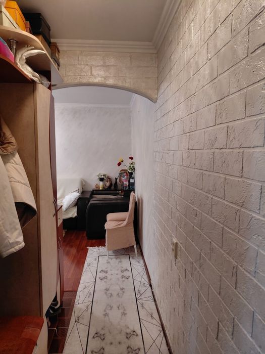 Продаётся 2х комнатная квартира