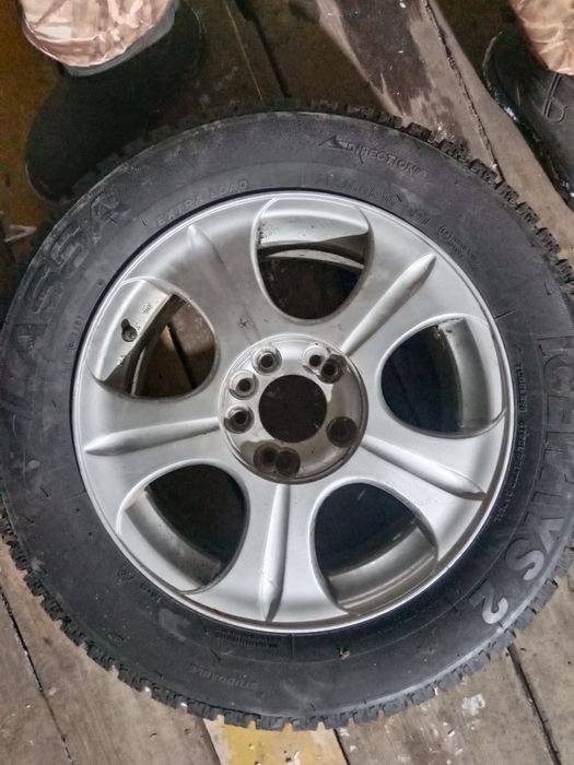Продам резину с дисками