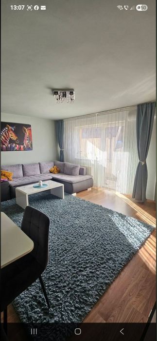 Vand apartament cu 2 camere  Intre lacuri