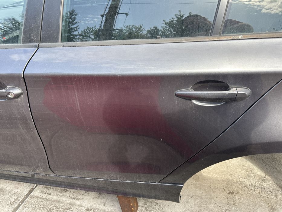 Usa laterala stanga Bmw seria 1 e87 sparkling graphite metalic