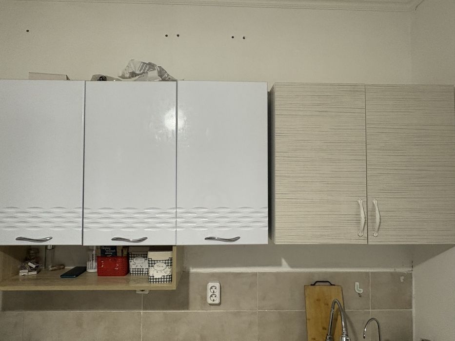 Кухконный гарнитур , вместе с мойкой