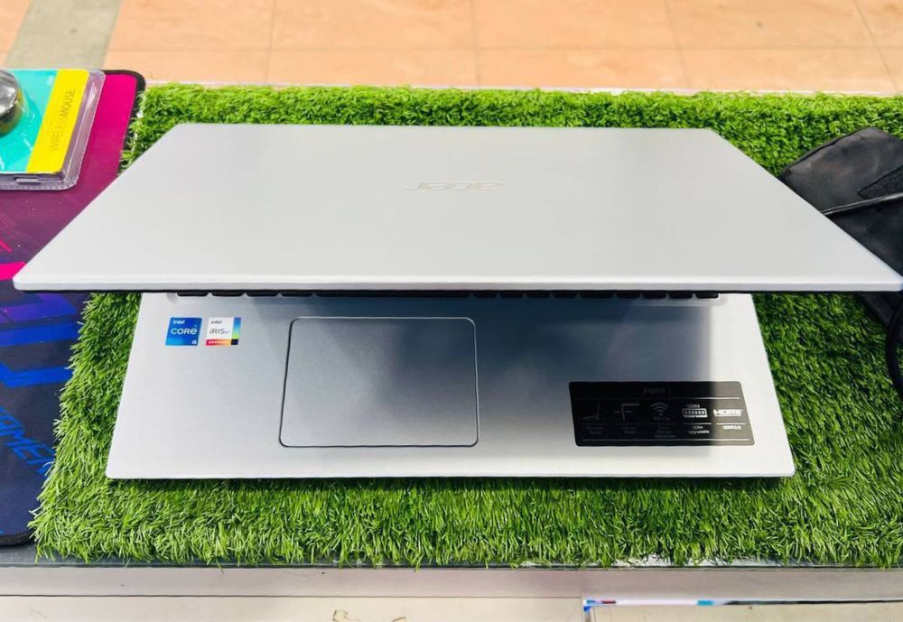 acer Aspire 3 Core i5-12gen 8GB/512GB