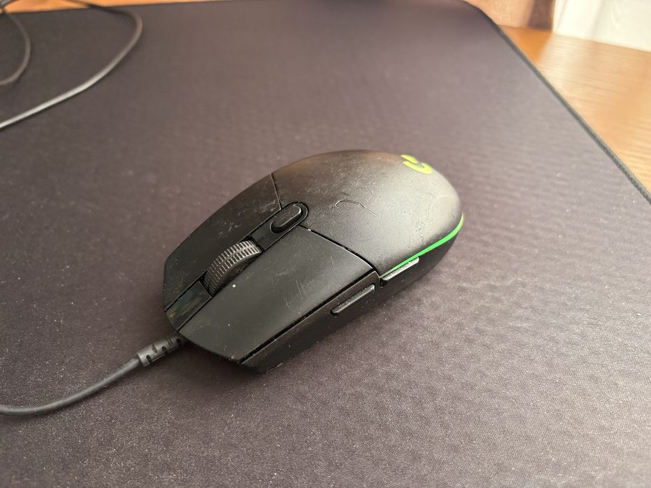 Продам игровую мышь logitech g102