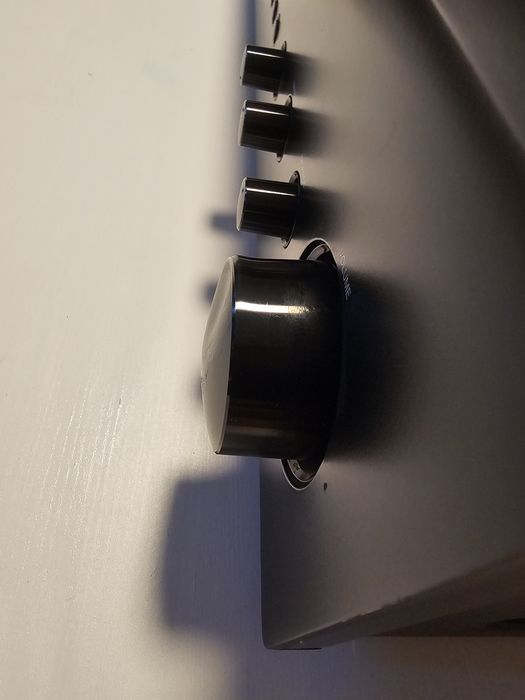 NAD C375 BEE усилвател