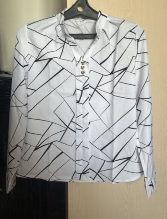 Блузка әдемі кигенде