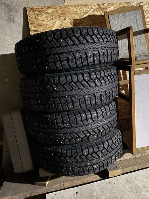 Шины зимние шипованные
