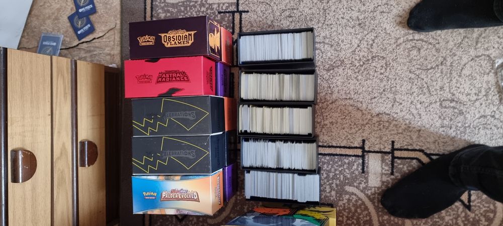 Pokemon TCG колекция