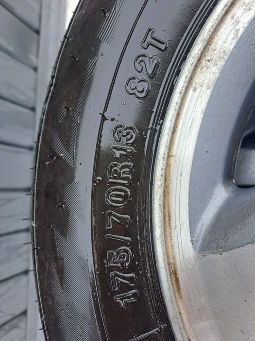 Диск с резиной размер 175/70/13