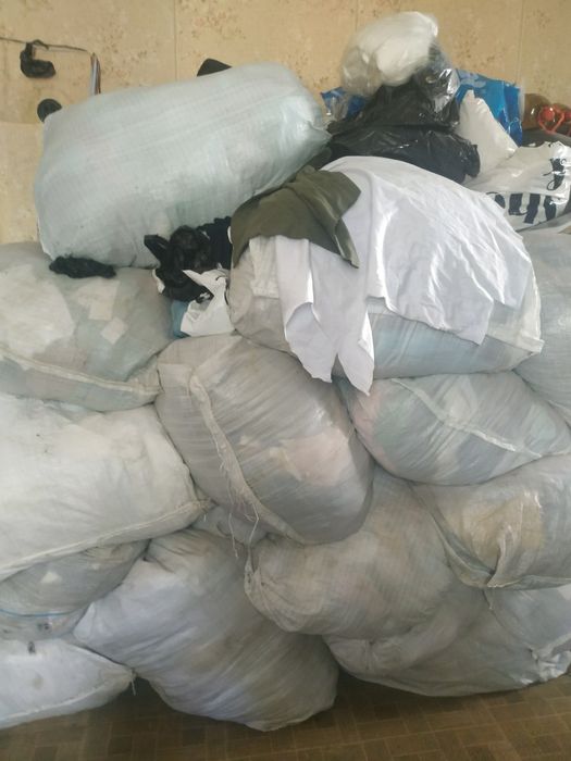 Тикув корхонадан чикган пахмок матолар бор сотилади