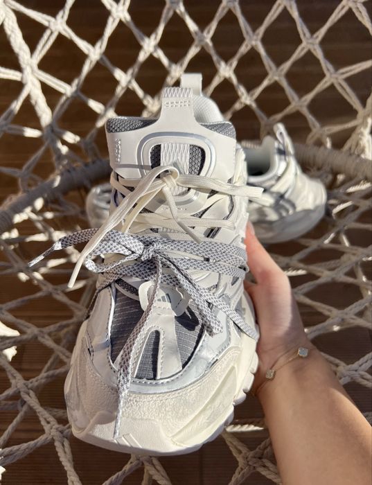 Adidas XGL Runner White