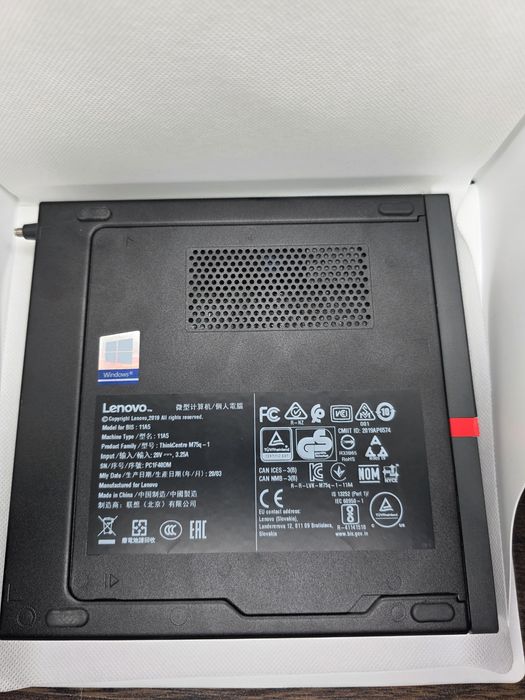 Lenovo ThinkCentre m75q gen 1– Ryzen 3 PRO 3200GE, 8GB RAM, SSD 256GB,