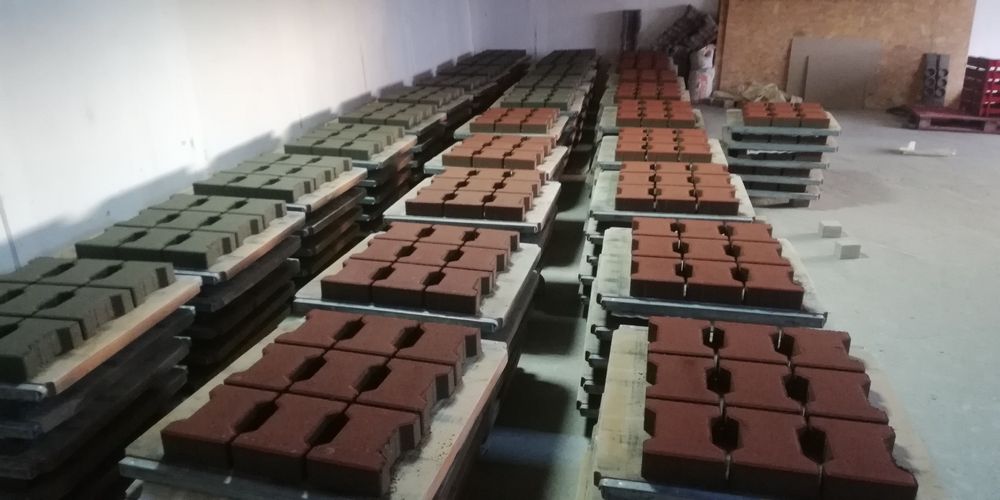 Pavele vibropresate si boltari