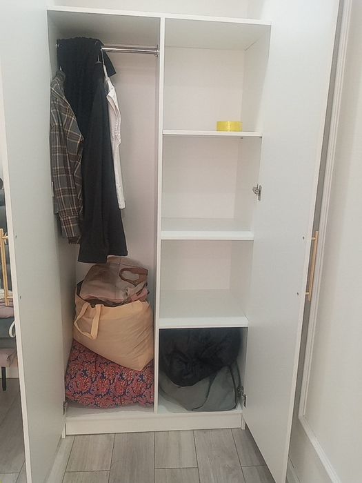 Шкаф двух дверный