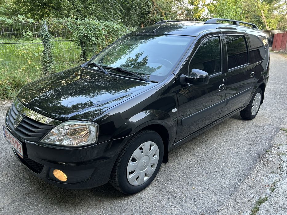 Logan MCV 2012 40000 km