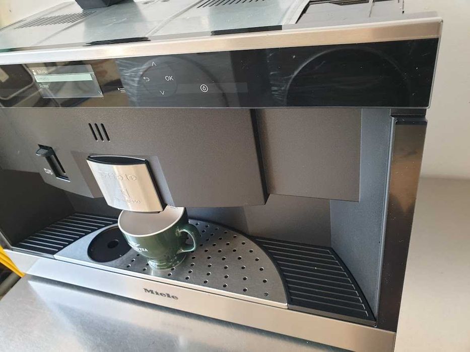 Miele Nespresso Кафемашина за вграждане Кафе автомат Миеле Кафе машина