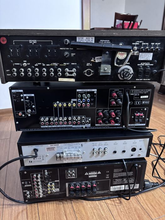 Vand exhipamente audio de calitate