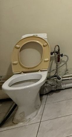 Продается унитаз