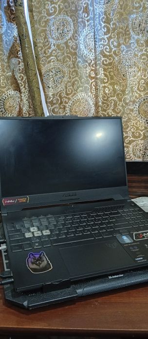 Продам игровой ноутбук