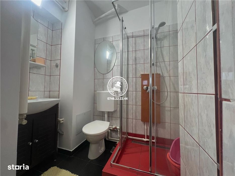 Apartament decomandat cu 4 camere, 2 băi și 2 balcoane