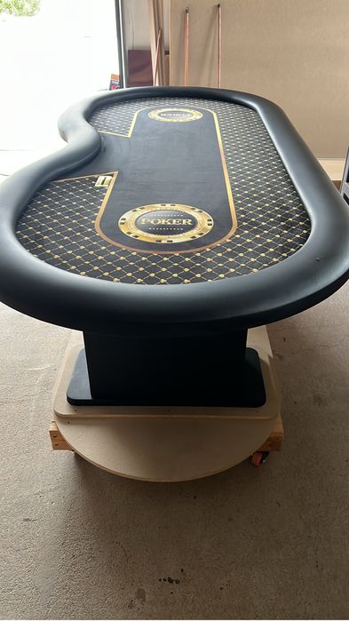 Masa Poker 10 persoane Casino intrare dealer CustomTables.eu stoc