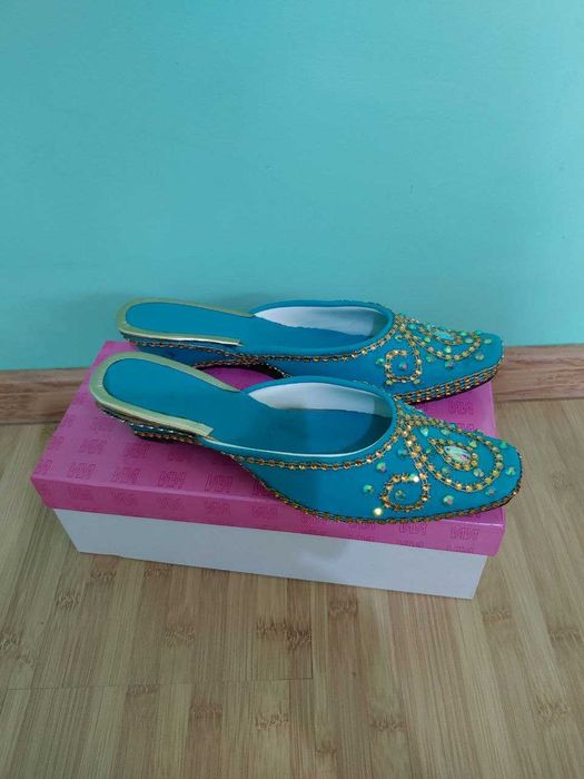 Продается национальный костюм