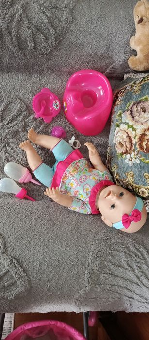 Продам куклу беби Борн.