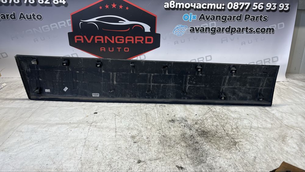 Kia Niro предна дясна декоративна лайстна